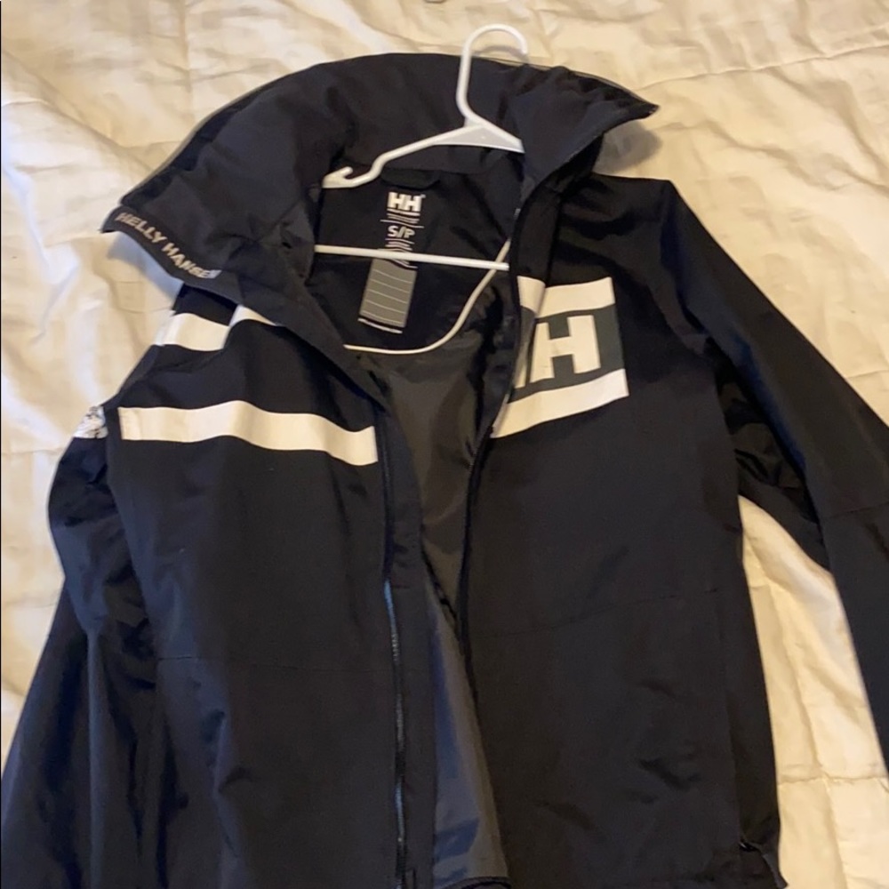 Helly Hanson